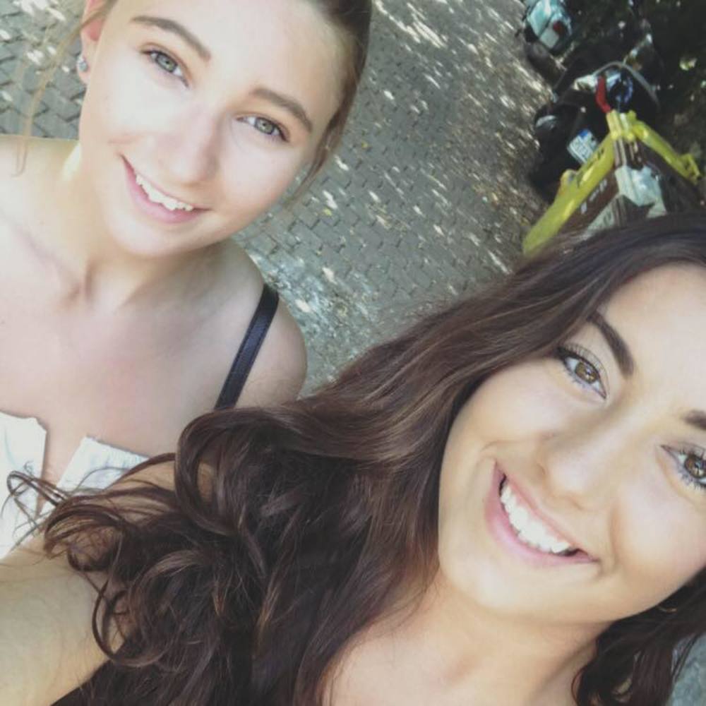 Meet your Posher, Nina